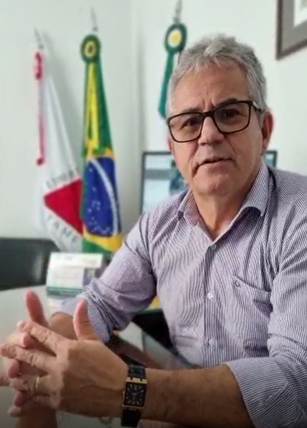 Mensagem do Prefeito Reginaldo Freitas à E.M. Álvaro Ferreira Rodrigues em homenagem ao aniversário de 24 anos da escola